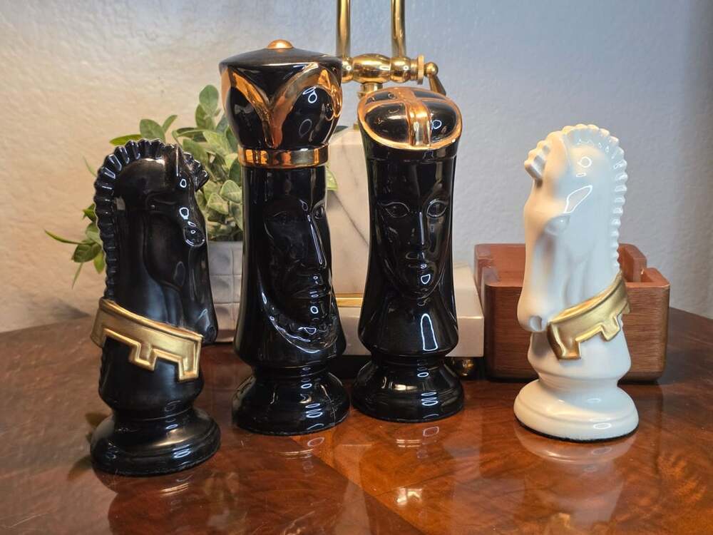 Duncan Ceramic Chess Pieces Lot of 4 Black and White Medieval Style